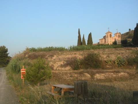 Vista del Santuario del Niño desde la Vía Verde