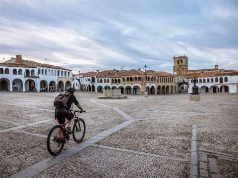 Plaza Mayor de Garrovillas de Alconétar
